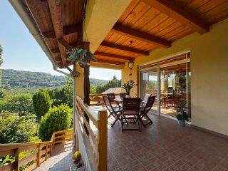 Eladó 165 m²-escsaládi ház Zalacsány, Örvényeshegy utca: 225'000'000 Ft