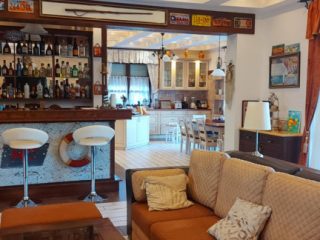 Eladó 450 m²-escsaládi ház Zamárdi, Rege utca: 419'900'000 Ft