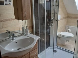 Eladó 450 m²-escsaládi ház Zamárdi, Rege utca: 419'900'000 Ft