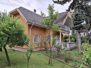 Eladó 250 m²-esüdülő Zamárdi, Üdülőtelep: 280'000'000 Ft