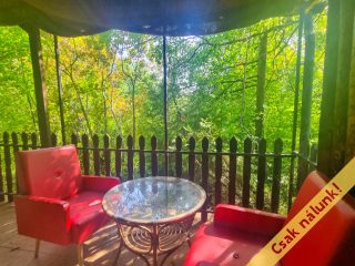 Eladó 10 m²-esüdülő Zebegény, Szegfű utca utca: 34'900'000 Ft