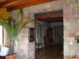 Eladó 285 m²-escsaládi ház Zsámbék, Petőfi Sándor utca: 120'000'000 Ft