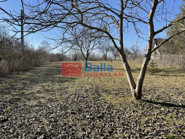 Eladó 1520 m²-estelek Balatonfőkajár, Üdülőövezet: 21'900'000 Ft