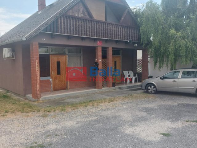 Eladó 83 m²-escsaládi ház Balatonfűzfő, TOBRUK: 55'000'000 Ft