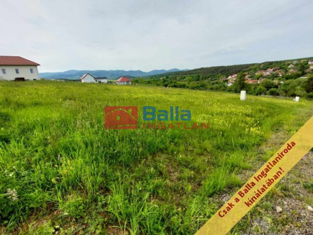 Eladó 1125 m²-estelek Berkenye, Bérc utca: 17'526'000 Ft