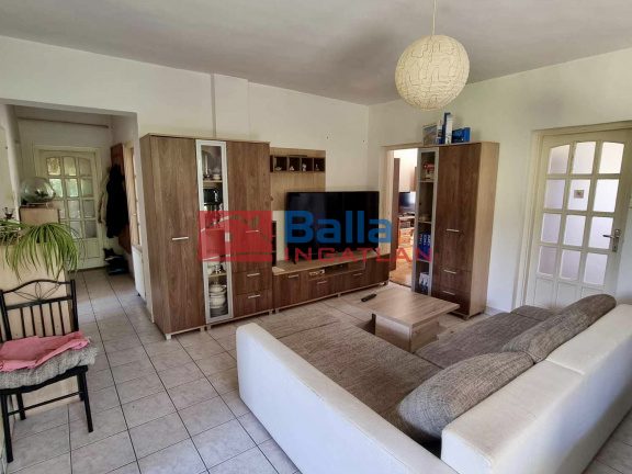 Eladó 258 m²-escsaládi ház II. kerület (Budaliget II/A.) , Szent Gellért utca: 269'900'000 Ft