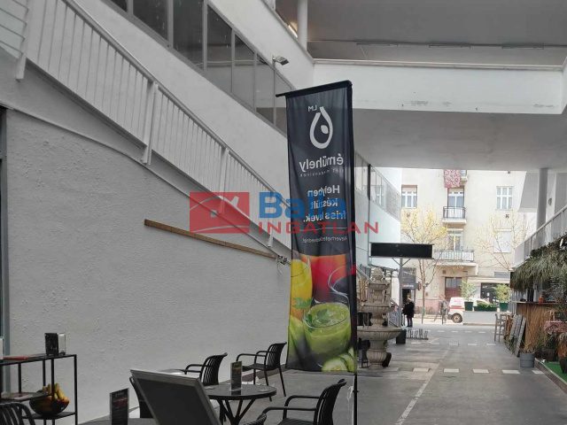 Kiadó 40 m²-esüzlet üzletházban II. kerület (Dékán u) , Lövőház utca: 120'000 Ft