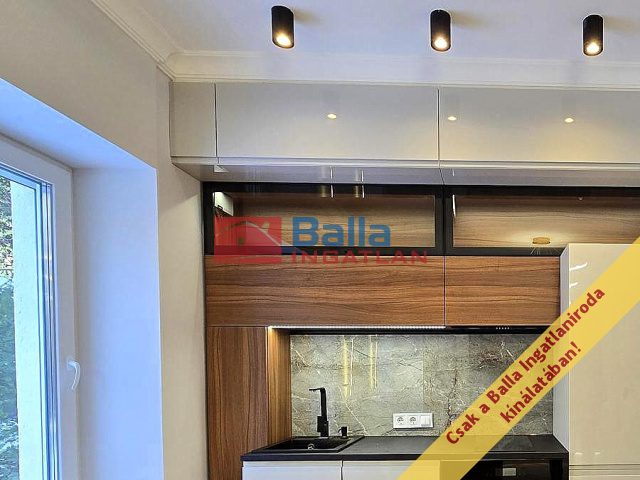 Eladó 24 m²-estársasházi lakás II. kerület (Pasarét) , Pasaréti út: 72'900'000 Ft