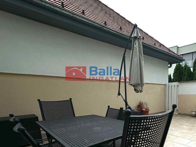 Eladó 172 m²-escsaládi ház II. kerület (Remetekertváros II/A.) , Honfoglalás utca: 259'900'000 Ft