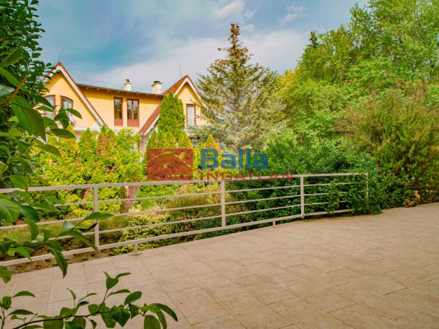 Eladó 122 m²-estársasházi lakás II. kerület (Széphalom II/A.) , Széphalom: 187'000'000 Ft