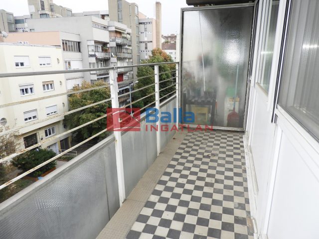 Kiadó 63 m²-estársasházi lakás II. kerület (Viziváros) , Fazekas utca: 220'000 Ft