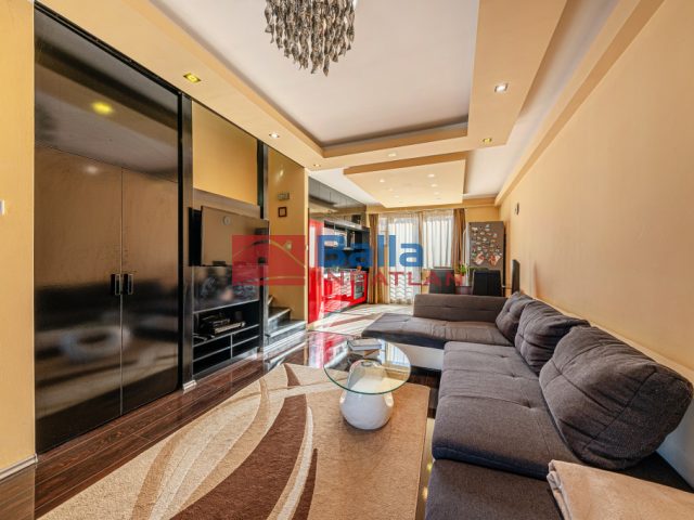 Eladó 74 m²-estársasházi lakás III. Kerület (Testvérhegy) , Óbudai Lakópark: 113'900'000 Ft