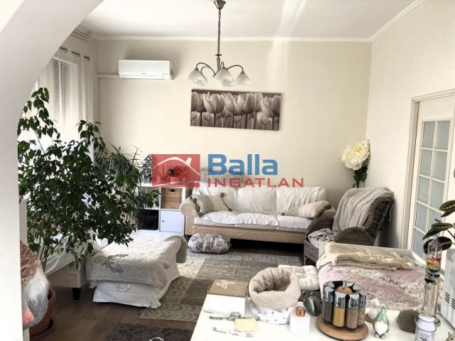 Eladó 204 m²-escsaládi ház IV. Kerület (Istvántelek) , Klára utca: 149'000'000 Ft