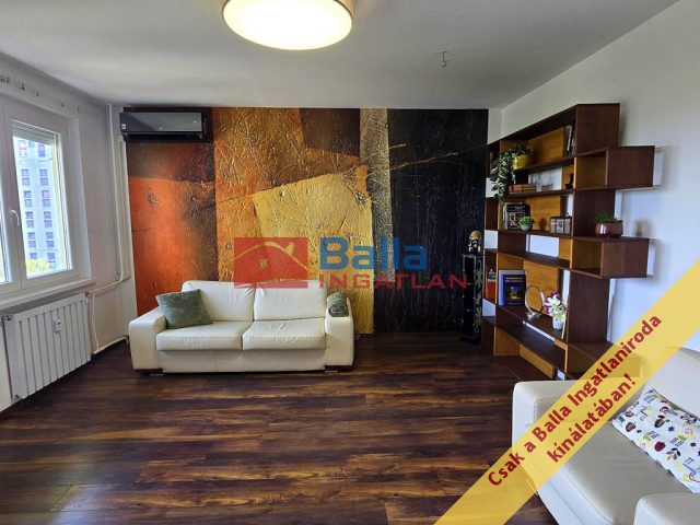 Eladó 65 m²-estársasházi lakás IV. Kerület (Káposztásmegyer I.) , Kordován tér: 74'500'000 Ft