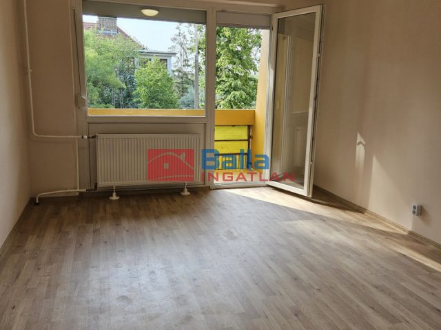 Eladó 49 m²-estársasházi lakás IV. Kerület (Megyer) , Sporttelep utca: 67'000'000 Ft