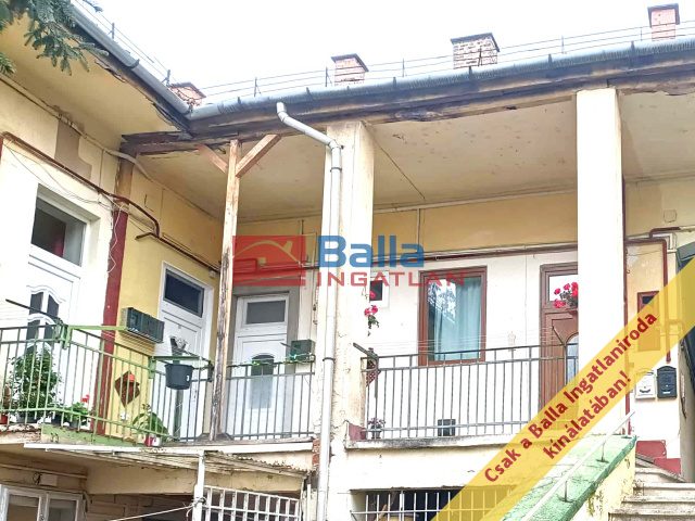 Eladó 31 m²-estársasházi lakás IV. Kerület (Újpest) , Baross utca: 34'000'000 Ft