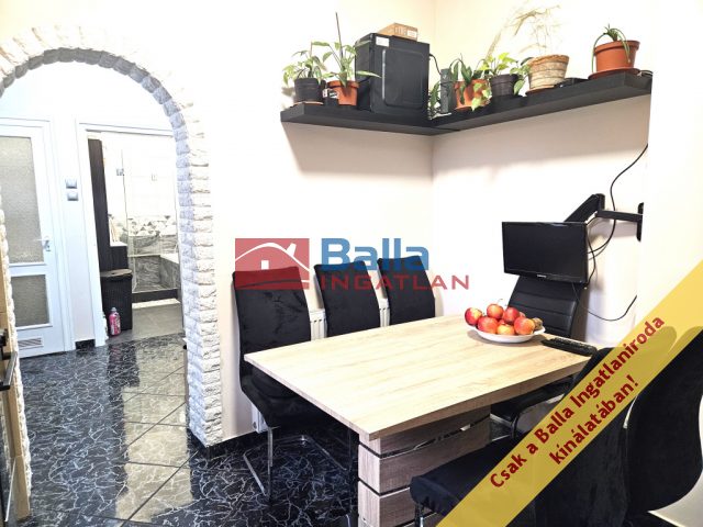 Eladó 73 m²-esházrész IV. Kerület (Újpest-kertváros) , Lőrinc utca: 78'000'000 Ft