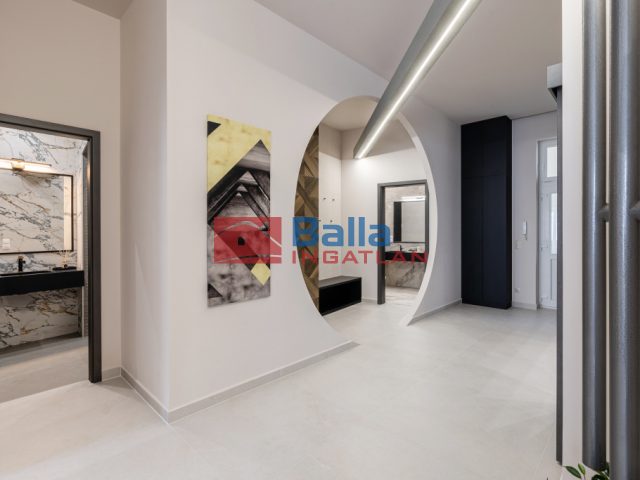 Eladó 91 m²-estársasházi lakás IX. Kerület (Belső Ferencváros) , József körút-Petőfi híd közelében: 179'900'000 Ft