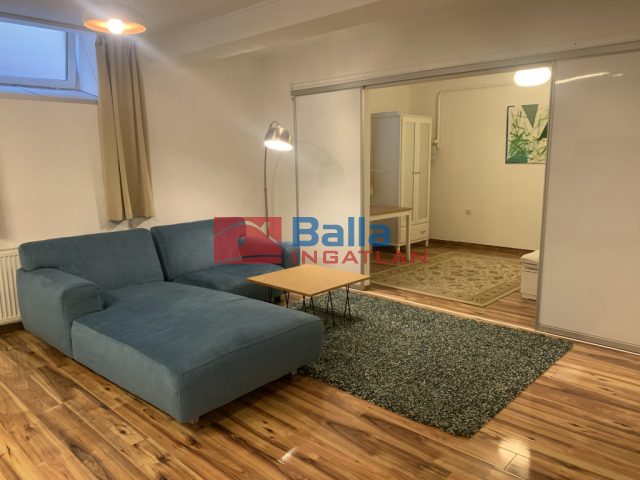 Eladó 76 m²-estársasházi lakás IX. Kerület (Belső Ferencváros) , Nagyvárad tér utca: 55'800'000 Ft