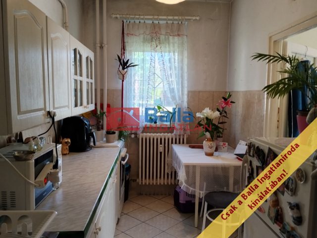 Eladó 55 m²-estársasházi lakás IX. Kerület (József Attila ltp.) , Ifjúmunkás utca: 69'500'000 Ft