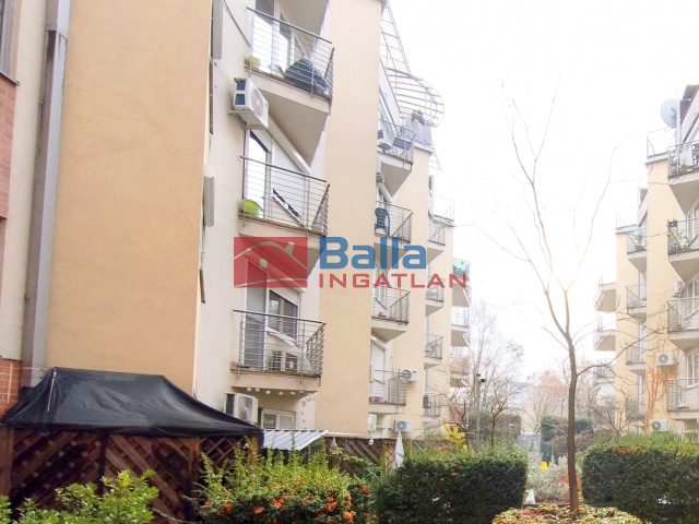 Eladó 62 m²-estársasházi lakás IX. Kerület (Középső Ferencváros (Rehabilitációs terület)) , Haller utca: 95'900'000 Ft