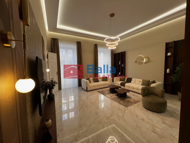 Eladó 183 m²-estársasházi lakás V. Kerület (Bank negyed) , Október 6 utca: 344'000'000 Ft