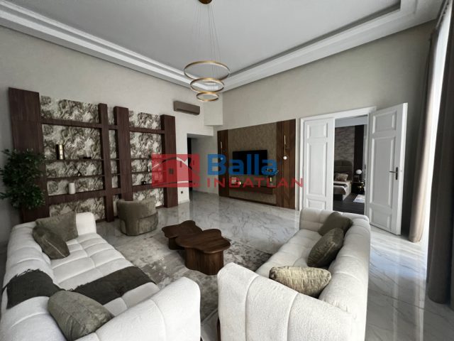 Eladó 183 m²-estársasházi lakás V. Kerület (Bank negyed) , Október 6 utca: 344'000'000 Ft