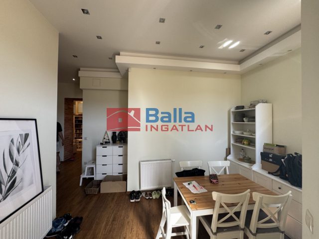 Eladó 107 m²-estársasházi lakás V. Kerület (Belváros) , Gerlóczy utca: 214'000'000 Ft