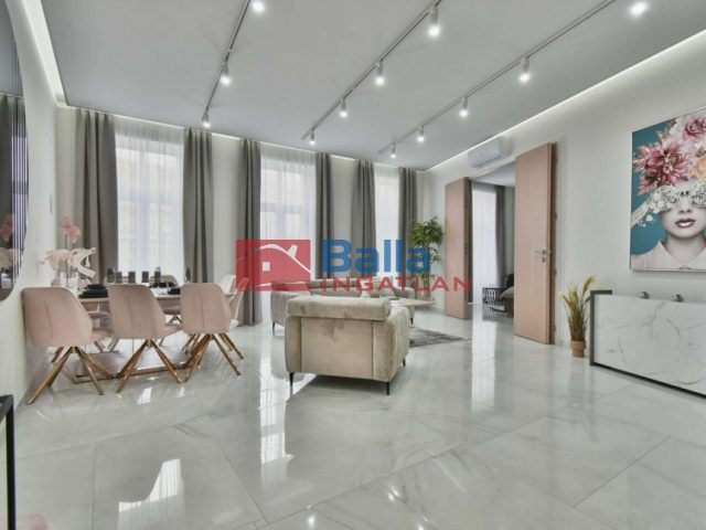 Eladó 121 m²-estársasházi lakás V. Kerület (Belváros) , Károly körút utca: 329'000'000 Ft