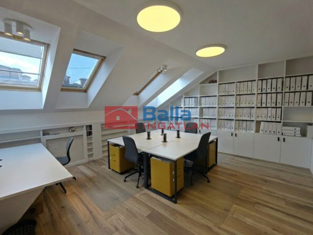 Eladó 79 m²-estársasházi lakás V. Kerület (Belváros) , Királyi Pál utca: 174'990'000 Ft
