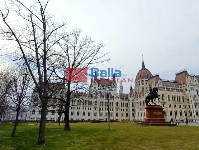 Eladó 78 m²-estársasházi lakás V. Kerület (Lipótváros) , Báthory utca: 437'000 EUR