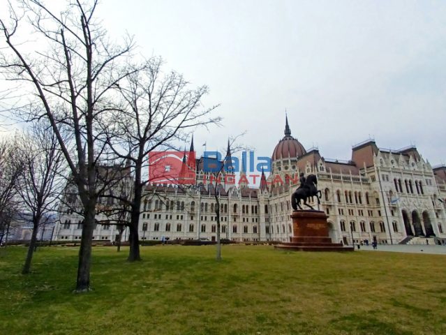 Eladó 78 m²-estársasházi lakás V. Kerület (Lipótváros) , Báthory utca: 437'000 EUR