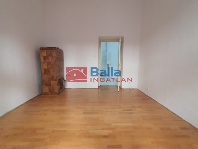 Eladó 71 m²-estársasházi lakás VI. Kerület (Nagykörúton belül) , ANDRÁSSY ÚT mellett: 89'900'000 Ft