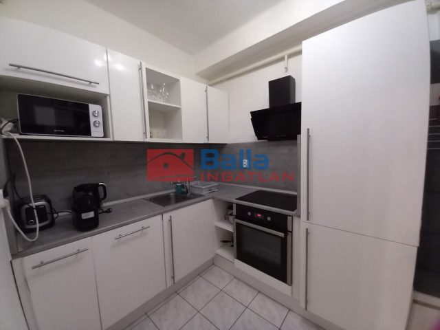 Eladó 29 m²-estársasházi lakás VI. Kerület (Nagykörúton kívül) , Izabella utca: 64'900'000 Ft