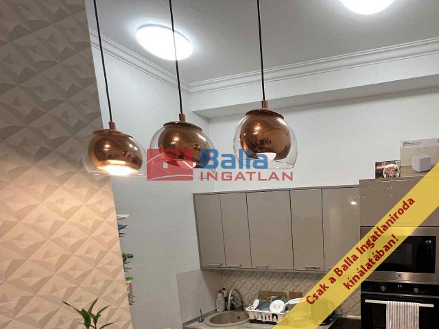 Eladó 35 m²-estársasházi lakás VI. Kerület (Terézváros) , Szív utca: 64'900'000 Ft