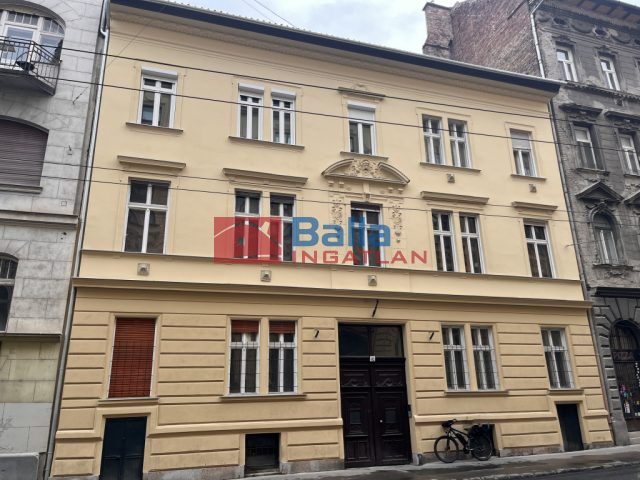 Kiadó 28 m²-estársasházi lakás VI. Kerület (Terézváros) , Szondi utca: 150'000 Ft
