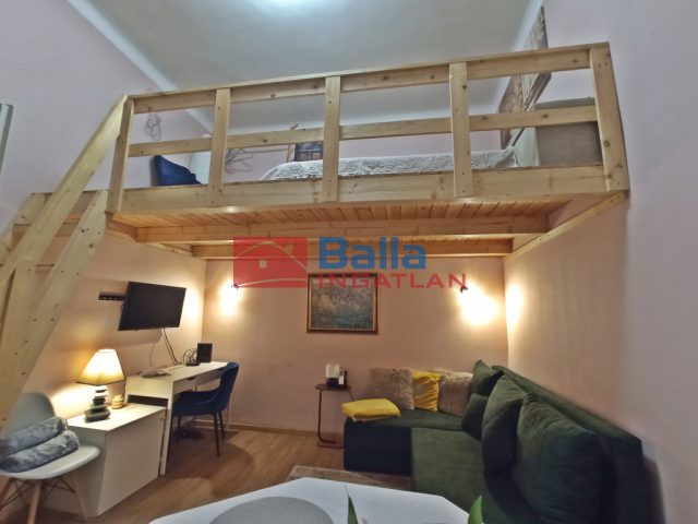Eladó 26 m²-estársasházi lakás VII. Kerület (Belső-Erzsébetváros) , Keleti pu. közelében: 46'000'000 Ft