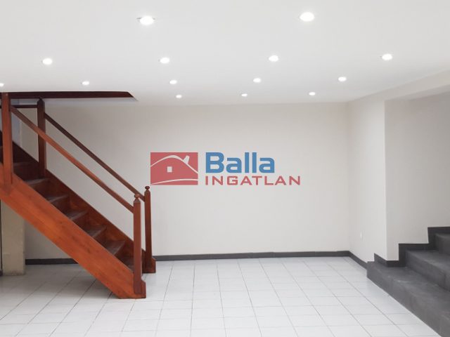 Eladó 74 m²-esüzlethelyiség utcai bejárattal VII. Kerület (Középső-Erzsébetváros) , ALMÁSSY TÉR: 29'800'000 Ft
