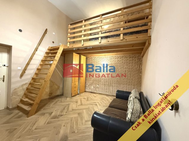 Eladó 44 m²-estársasházi lakás VII. Kerület (Középső-Erzsébetváros) , Almássy tér: 75'900'000 Ft