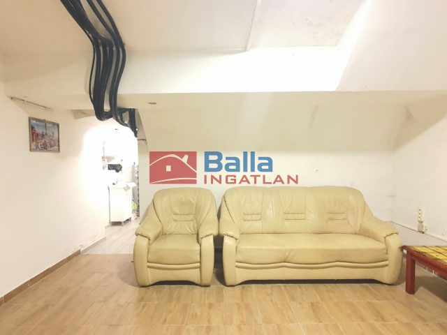 Eladó 68 m²-esüzlethelyiség utcai bejárattal VII. Kerület (Középső-Erzsébetváros) , BARCSAY utca: 35'000'000 Ft