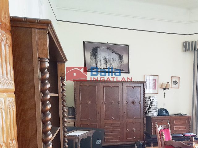 Eladó 117 m²-estársasházi lakás VII. Kerület (Középső-Erzsébetváros) , Rákóczi út: 94'900'000 Ft