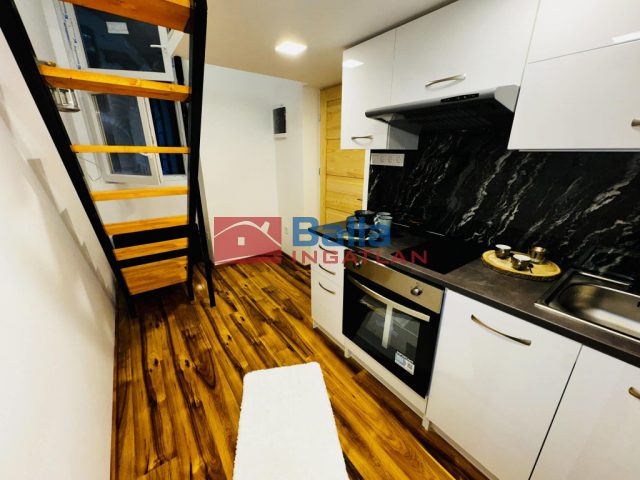 Eladó 37 m²-estársasházi lakás VII. Kerület (Nagykörúton kívül) , Blaha Lujza tér közelében: 39'000'000 Ft