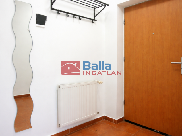 Kiadó 76 m²-estársasházi lakás VIII. Kerület (II. János Pál pápa tér és környéke) , KUN utca: 295'000 Ft