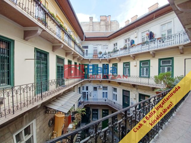 Eladó 123 m²-estársasházi lakás VIII. Kerület (II. János Pál pápa tér és környéke) , M4 közeli, Népszínház utca: 119'000'000 Ft