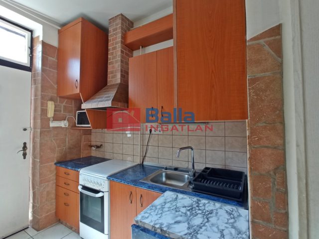 Eladó 27 m²-estársasházi lakás VIII. Kerület (II. János Pál pápa tér és környéke) , Magdolna negyedben: 40'500'000 Ft