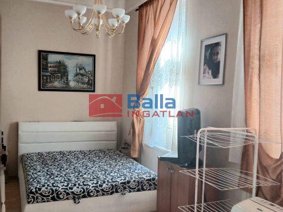 Eladó 97 m²-estársasházi lakás VIII. Kerület (II. János Pál pápa tér és környéke) , Szilágyi utca: 95'000'000 Ft