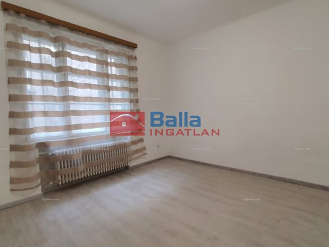 Kiadó 35 m²-estársasházi lakás VIII. Kerület (Józsefváros) , Baross utca: 180'000 Ft