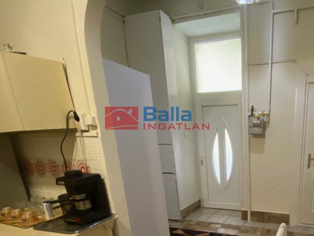 Eladó 44 m²-estársasházi lakás VIII. Kerület (Orczy negyed) , Orczy út: 60'000'000 Ft