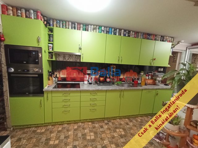 Eladó 46 m²-estársasházi lakás VIII. Kerület (Századosnegyed) , Hungária körút: 37'900'000 Ft