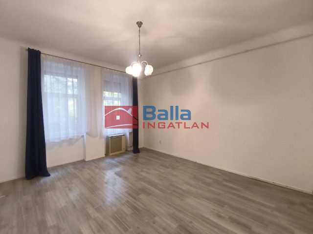 Eladó 50 m²-estársasházi lakás VIII. Kerület (Századosnegyed) , Stadionok melletti utca: 64'900'000 Ft